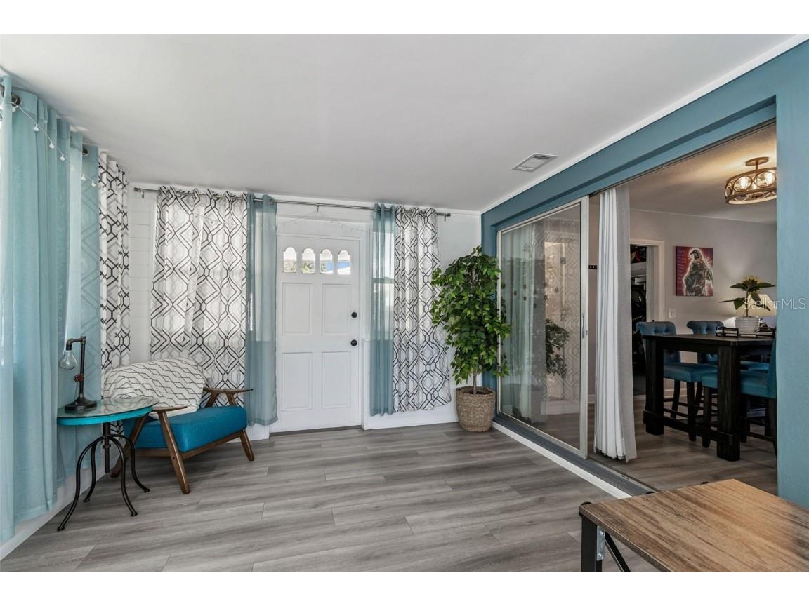 1409 Teresa Drive Largo FL 33770 TB8442282 image24