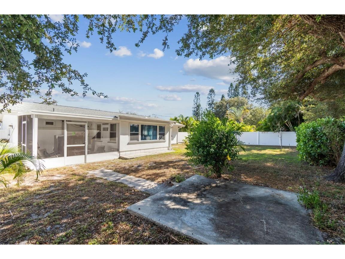 1409 Teresa Drive Largo FL 33770 TB8442282 image42