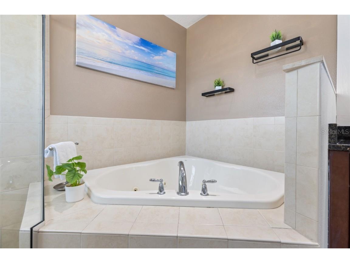 141 175th Avenue E Redington Shores FL 33708 TB8403141 image20
