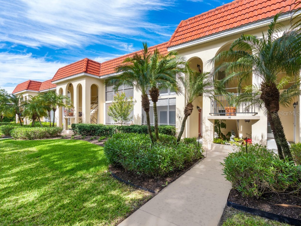 141 Avenida Messina #3 Sarasota FL 34242 A4598307 image1