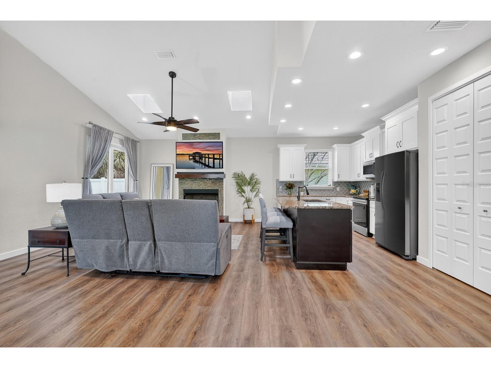 141 Capri Drive Ormond Beach FL 32176 FC317343 image5