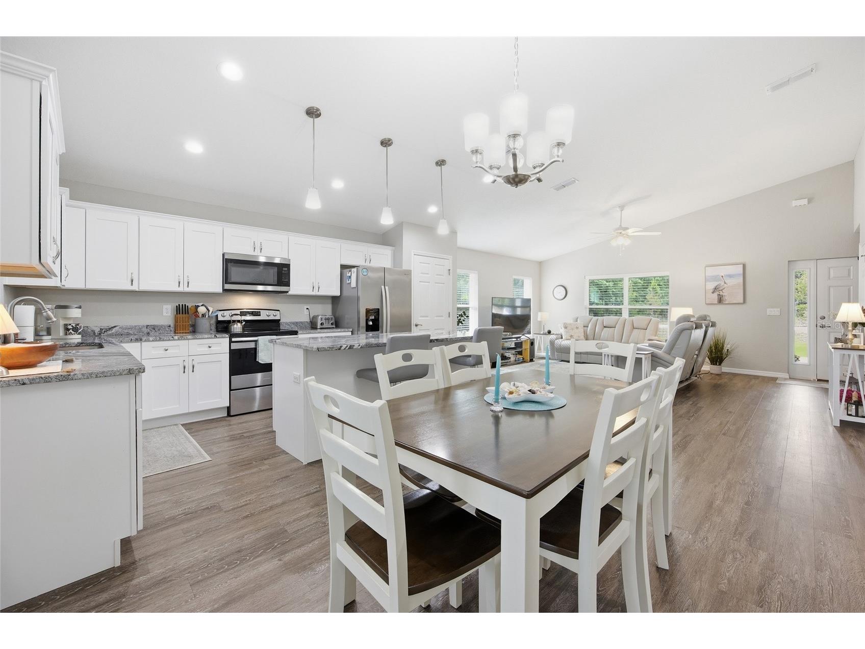141 Fisher Way Ocklawaha FL 32179 G5112266 image13