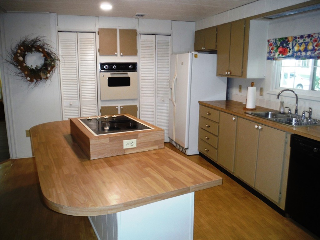 141 Forest Lane #13 Safety Harbor FL 34695 TB8439349 image8