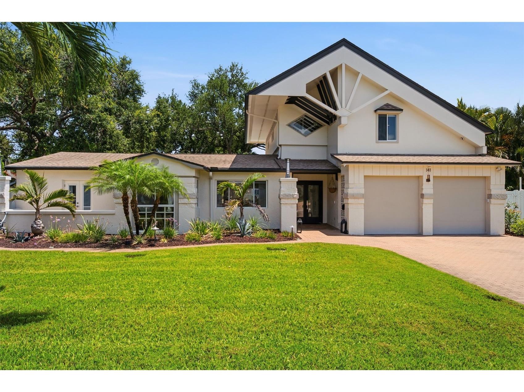 141 Giralda Boulevard NE Saint Petersburg FL 33704 TB8521654 image1