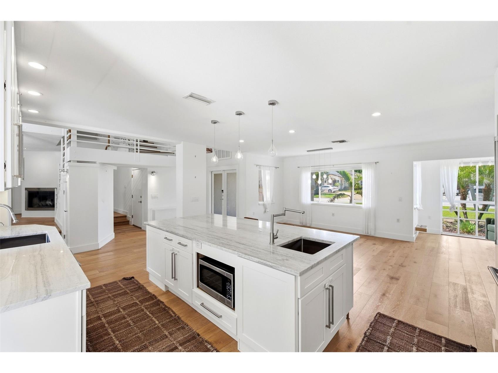 141 Giralda Boulevard NE Saint Petersburg FL 33704 TB8521654 image12