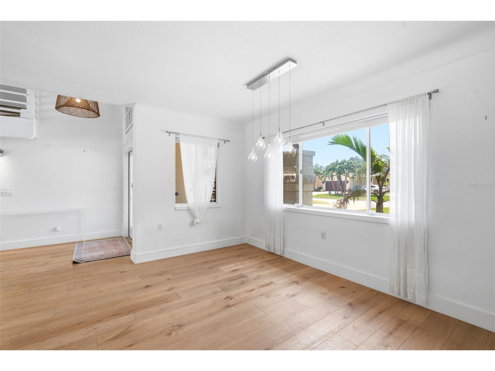 141 Giralda Boulevard NE Saint Petersburg FL 33704 TB8521654 image14