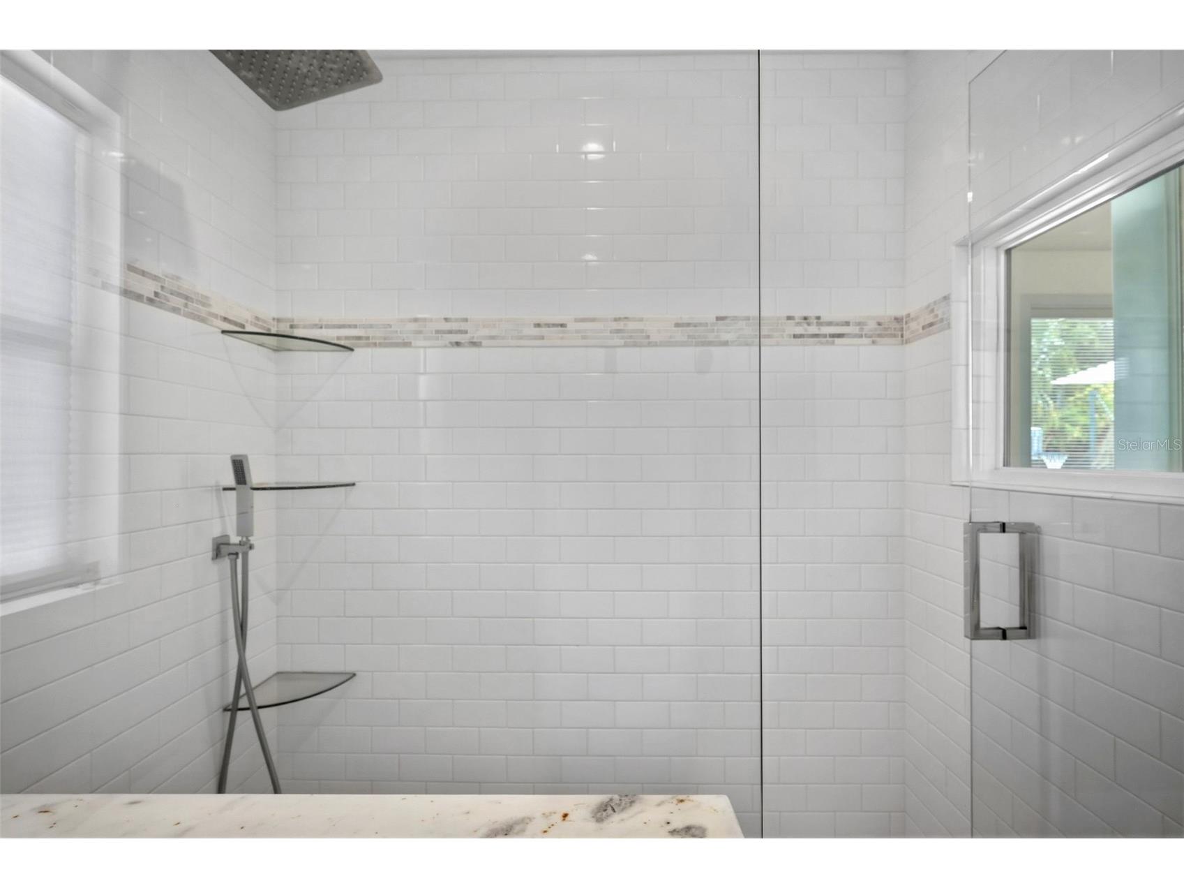 141 Giralda Boulevard NE Saint Petersburg FL 33704 TB8521654 image22