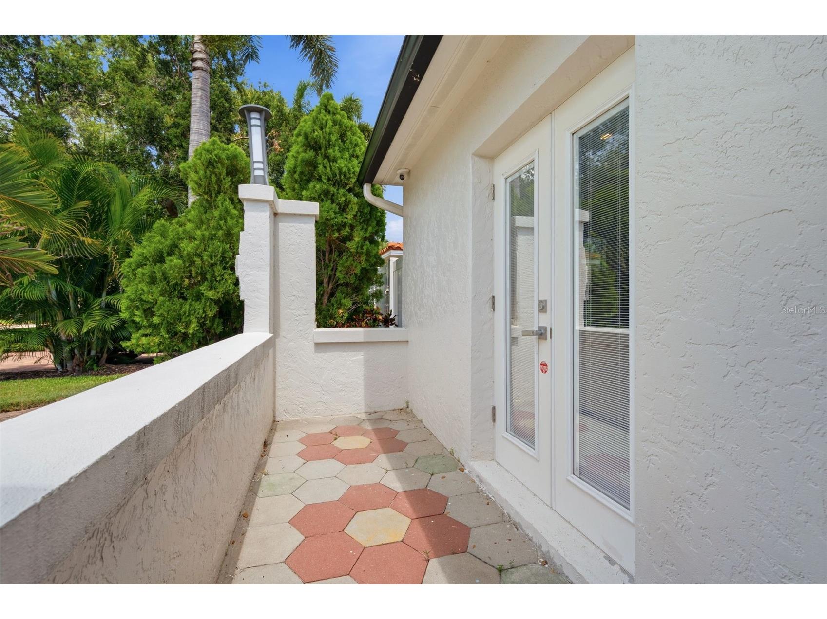 141 Giralda Boulevard NE Saint Petersburg FL 33704 TB8521654 image24
