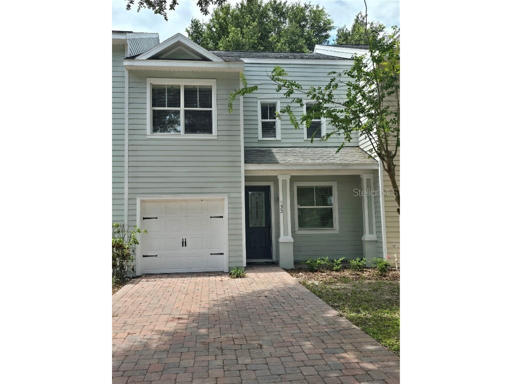 141 Glass Onion Drive Howey In The Hills FL 34737 O6230911 image1