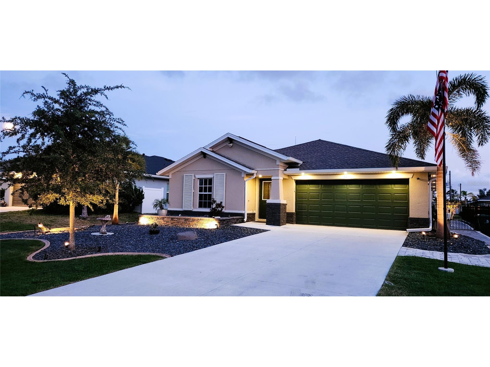 141 Hercules Drive Rotonda West FL 33947 D6147353 image2