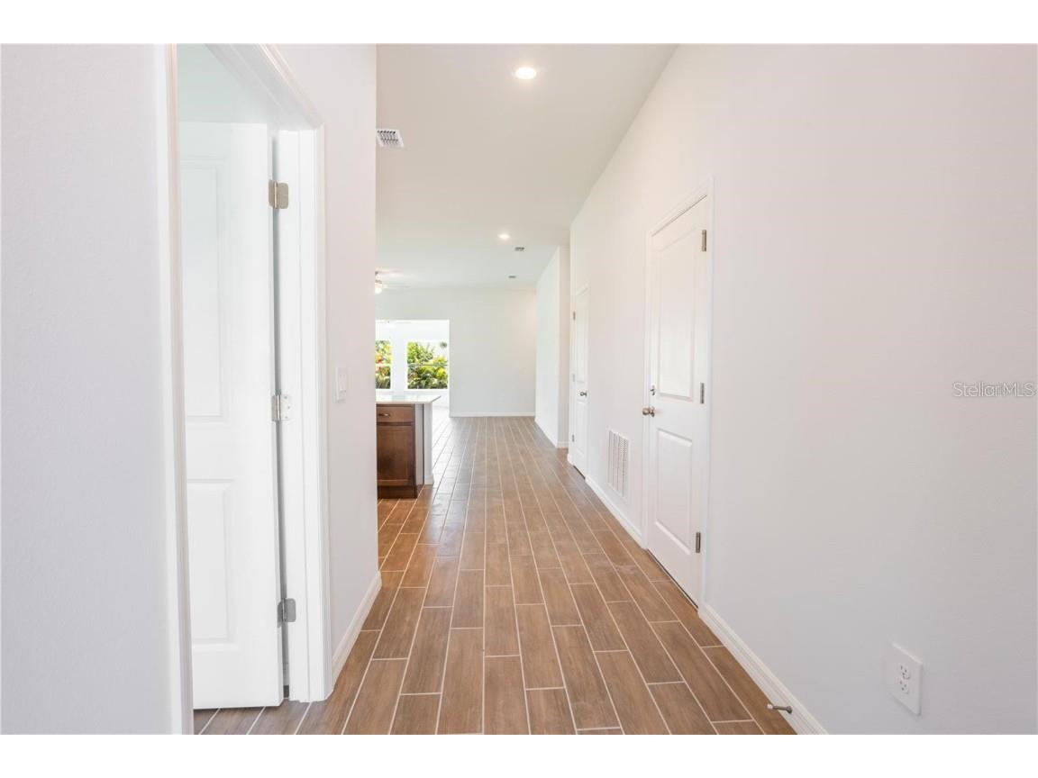 141 Hobo Road Rotonda West FL 33947 TB8447788 image4