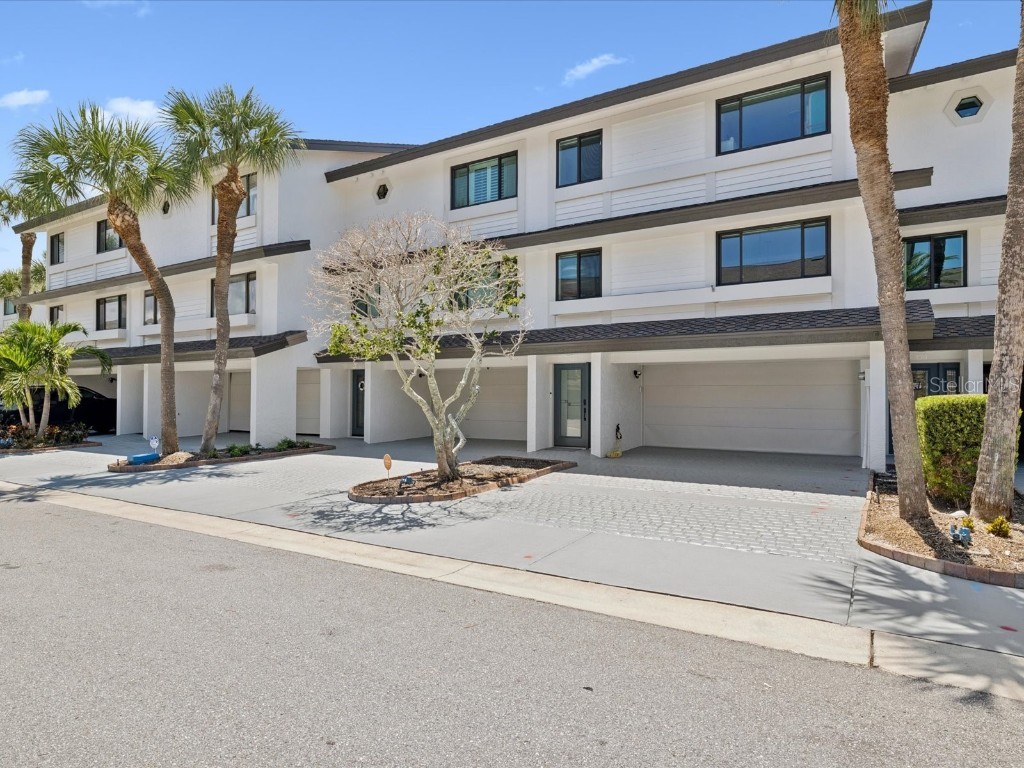 141 Marina Del Rey Court Clearwater Beach FL 33767 TB8420682 image2