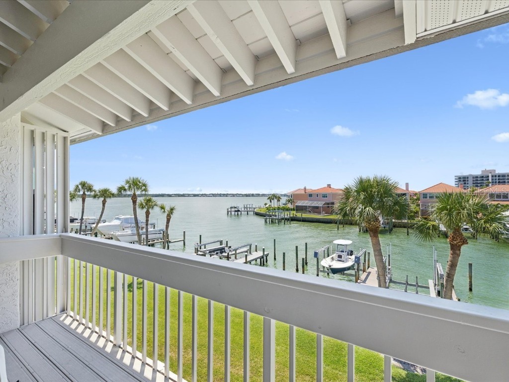141 Marina Del Rey Court Clearwater Beach FL 33767 TB8420682 image24