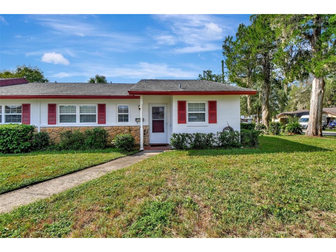 141 N Hill Avenue #141 Deland FL 32724 V4932300 image1