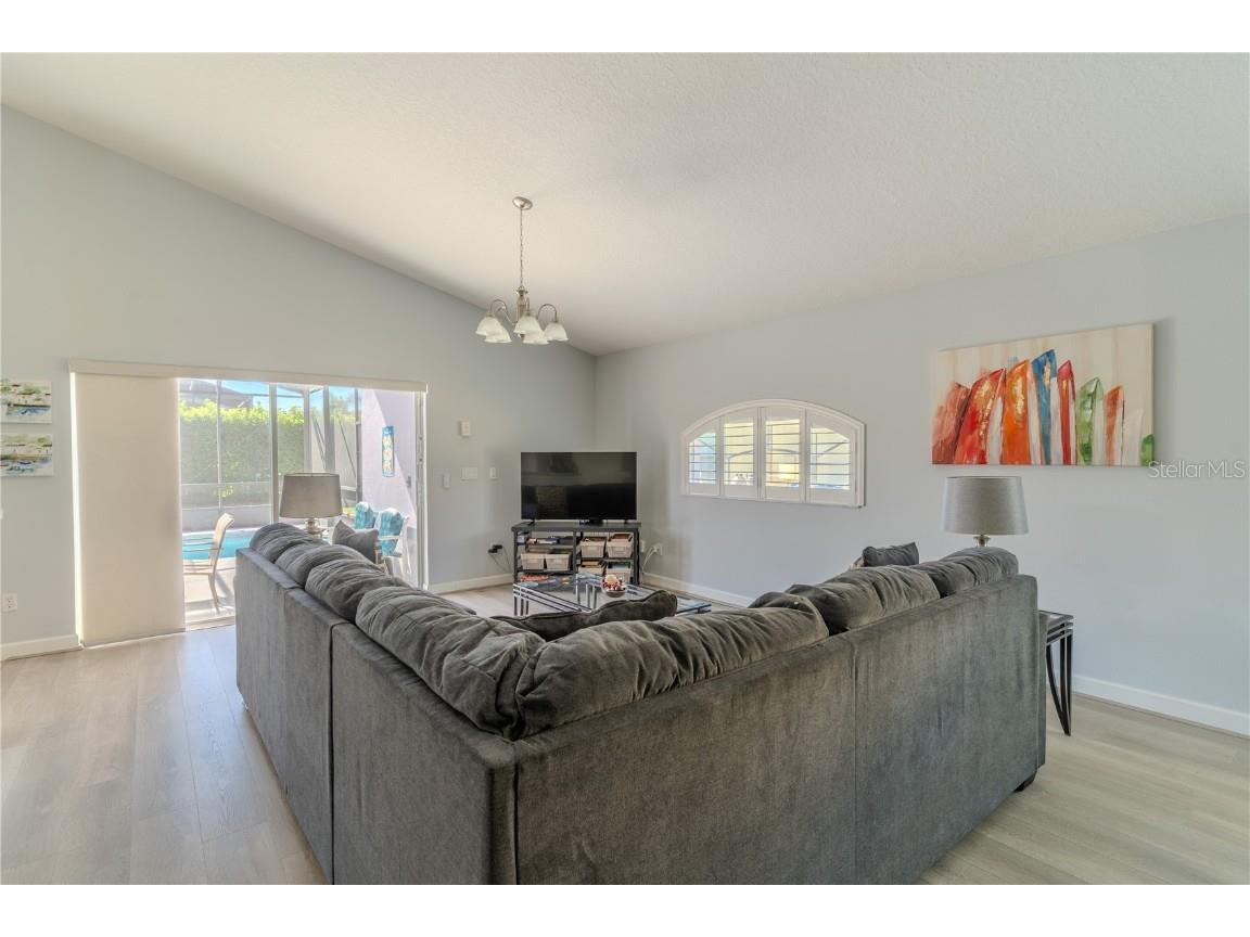 141 Old Bridge Circle Davenport FL 33897 P4936805 image5