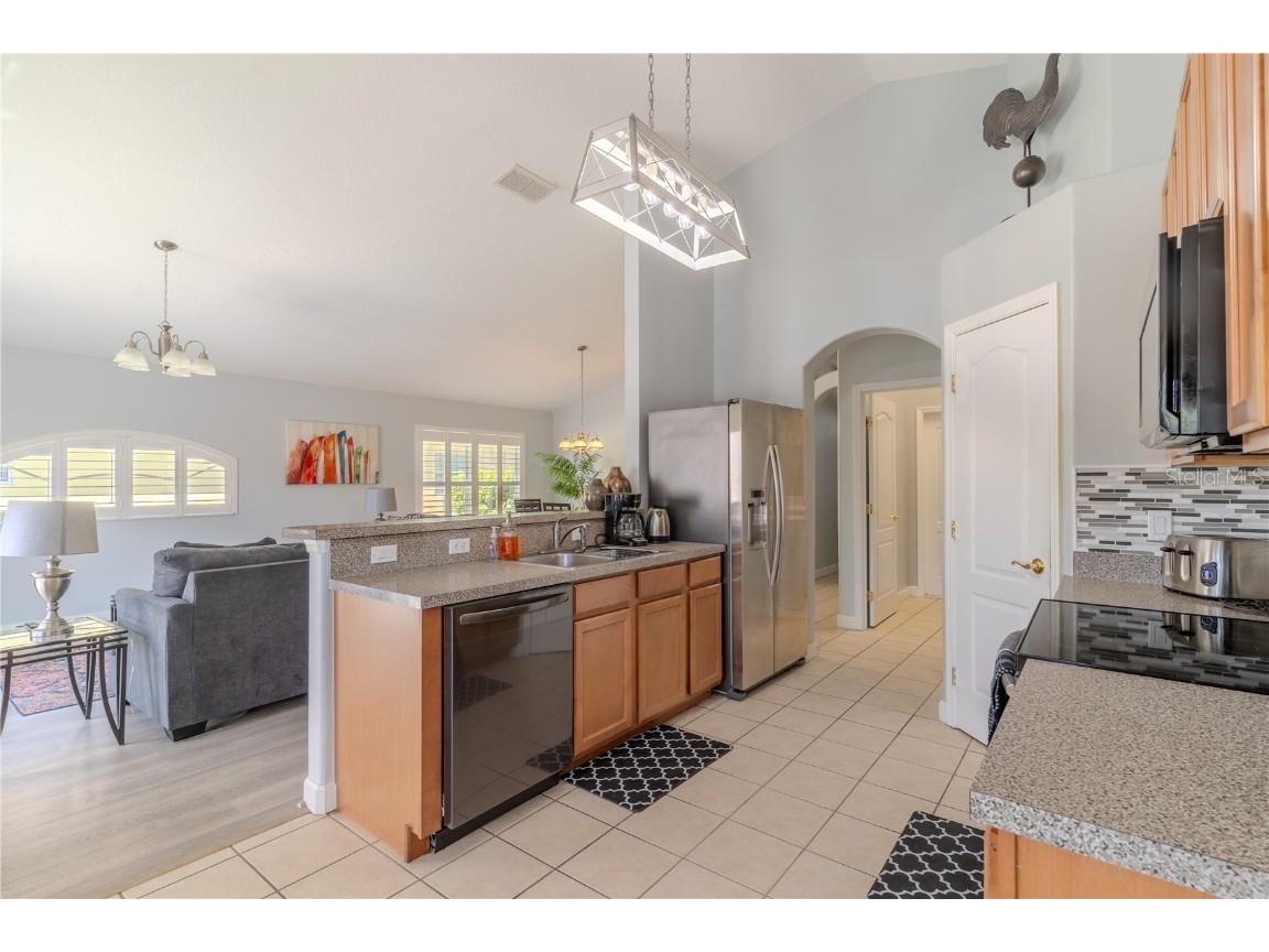 141 Old Bridge Circle Davenport FL 33897 P4936805 image7