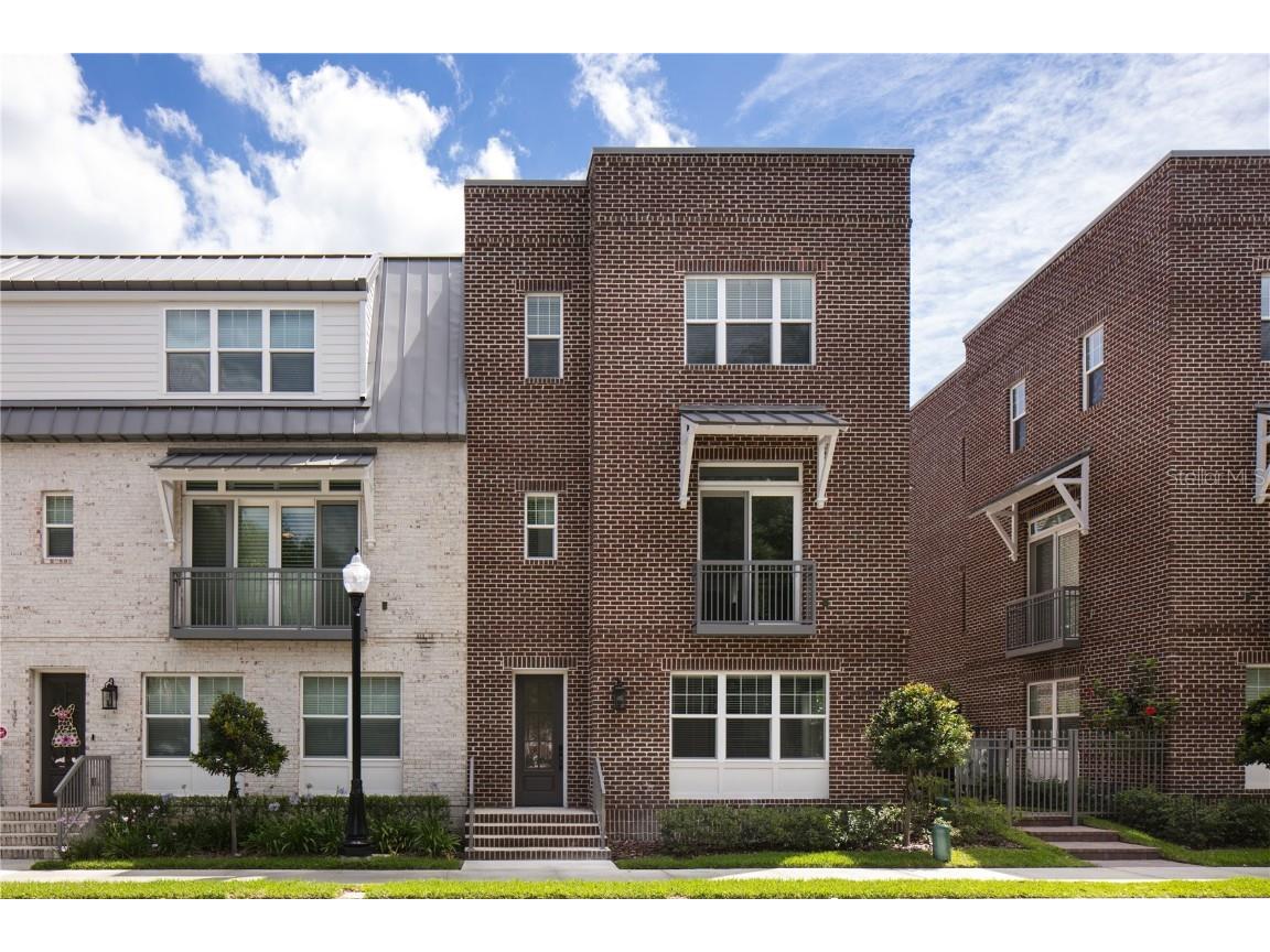 141 S. Park Ave Winter Garden FL 34787 O6312178 image1