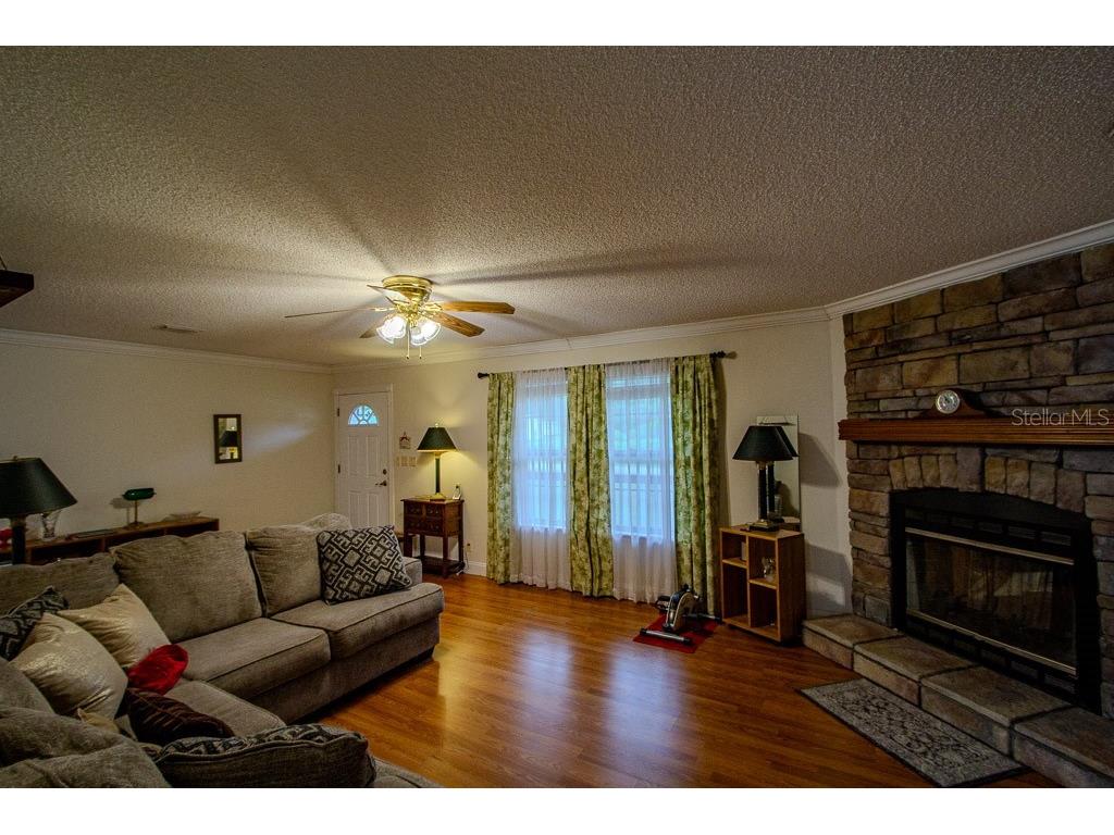 141 SE Maid Marion Lane High Springs FL 32643 GC540278 image7