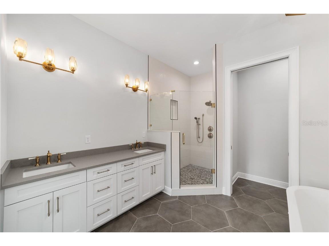 141 SE Watula Avenue Ocala FL 34471 OM698716 image22