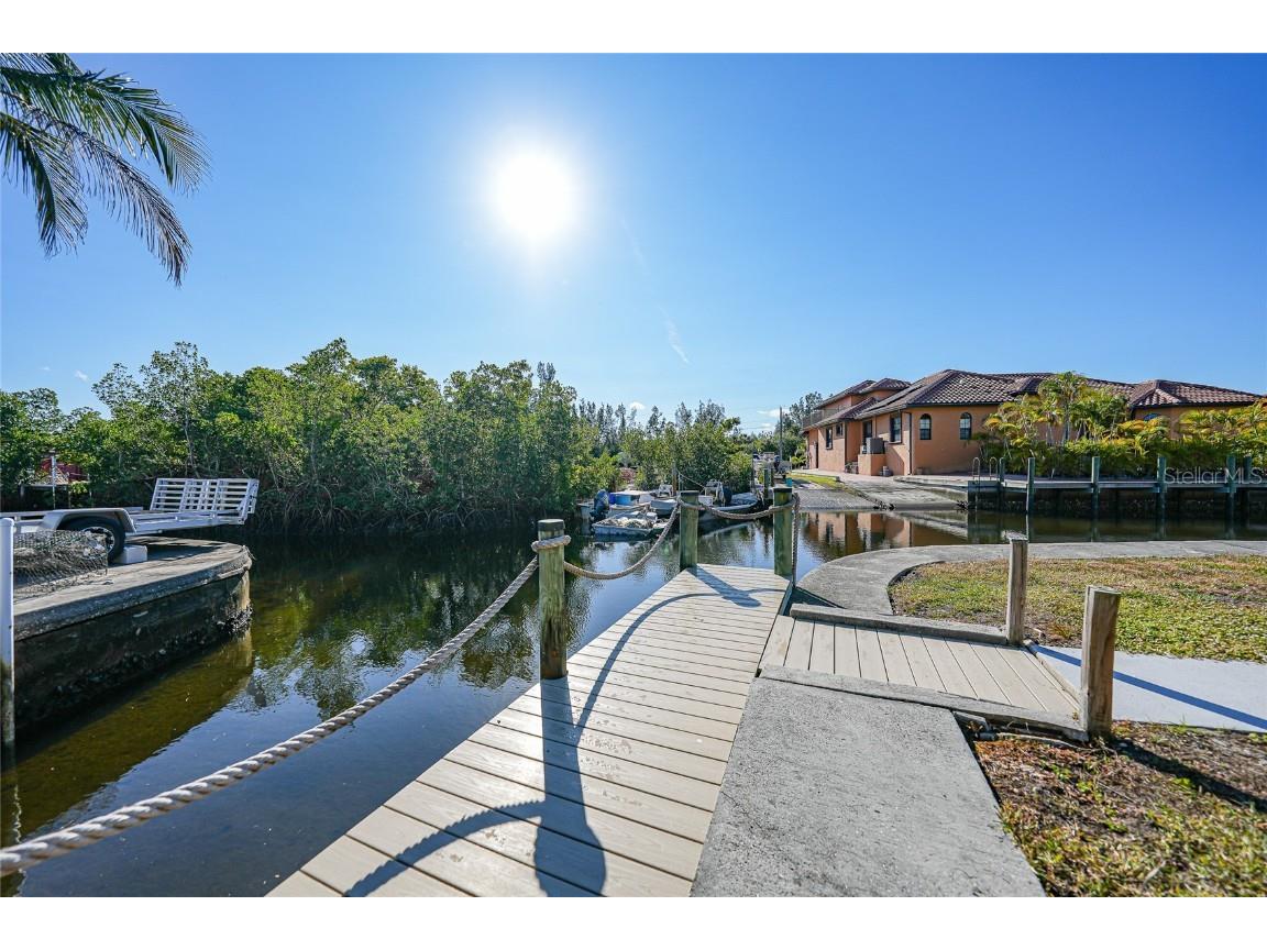 141 Singapore Road Punta Gorda FL 33950 C7519725 image30