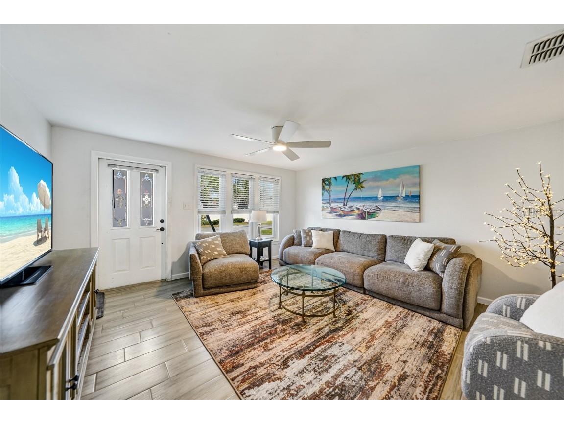 141 Singapore Road Punta Gorda FL 33950 C7519725 image6