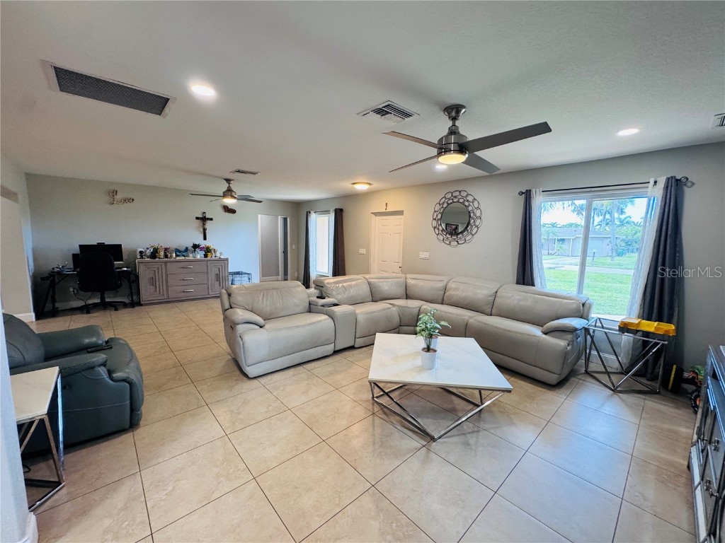 141 SW 48th Terrace Cape Coral FL 33914 A4668938 image8