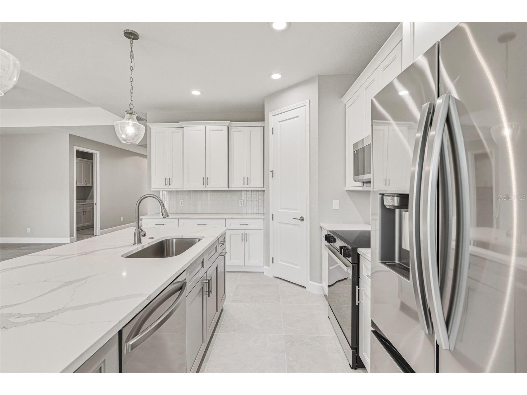 141 Swan Drive Rotonda West FL 33947 TB8498786 image11