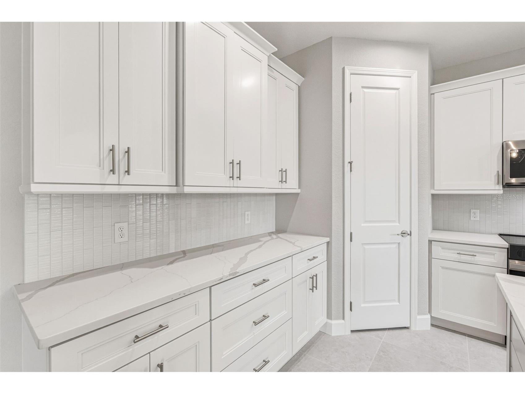 141 Swan Drive Rotonda West FL 33947 TB8498786 image15