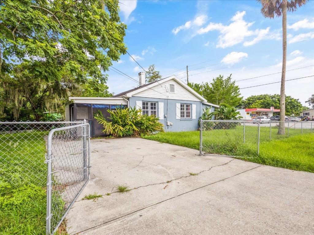 141 W Beresford Avenue Deland FL 32720 S5089167 image1