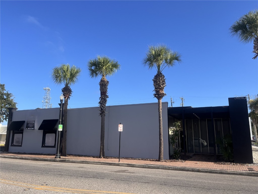 141 W Central Avenue #16 Winter Haven FL 33880 P4929658 image1