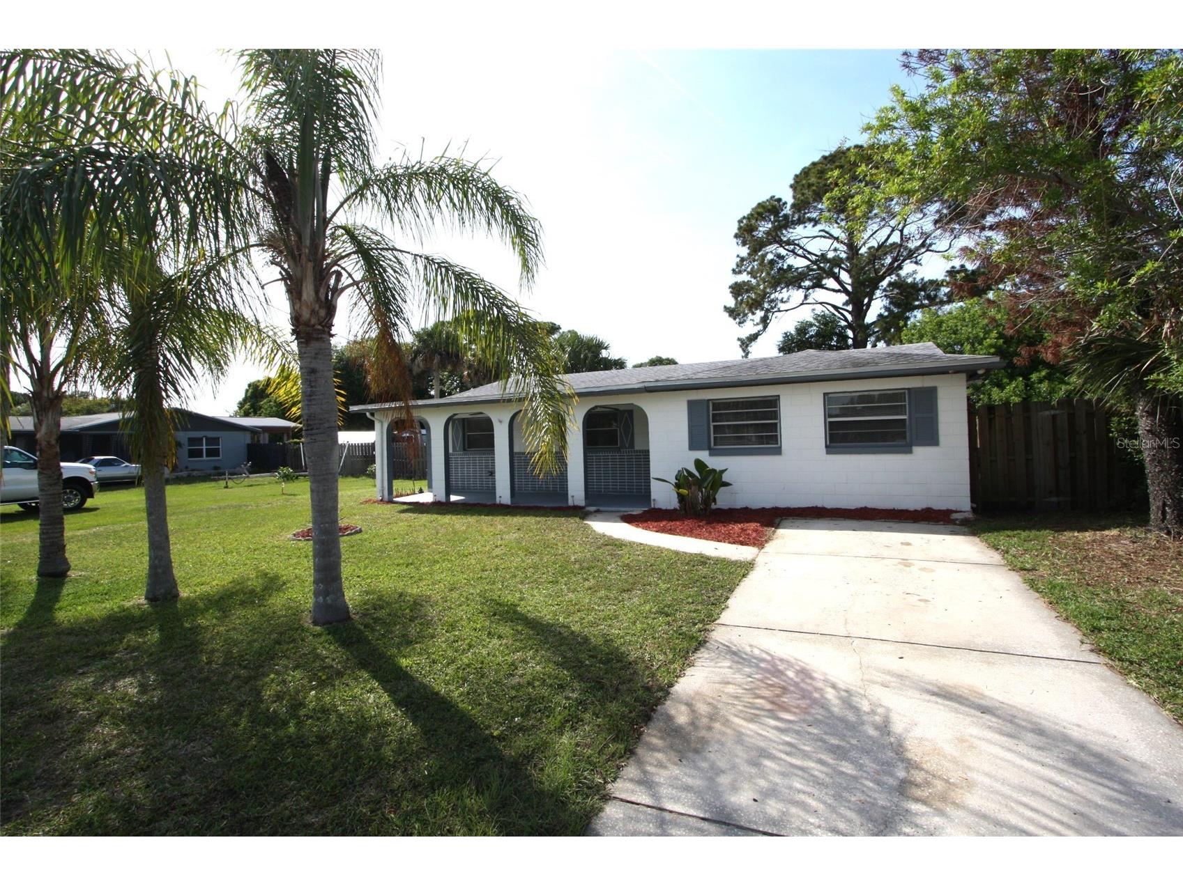 141 W Connecticut Avenue Edgewater FL 32132 NS1088021 image1