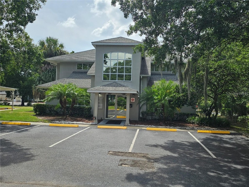 141 Waterman Ave Unit 200 200, Mount Dora, FL, 32757 MLS G5076114