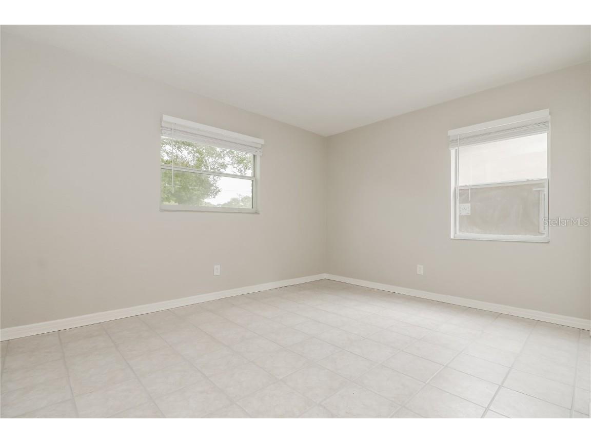 1410 26th Avenue S Saint Petersburg FL 33705 O6365035 image10