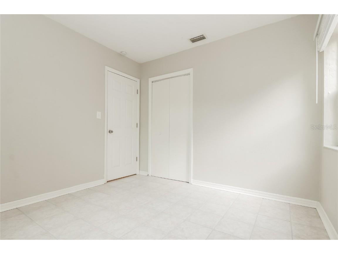 1410 26th Avenue S Saint Petersburg FL 33705 O6365035 image13