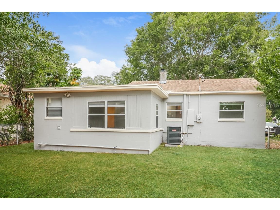 1410 26th Avenue S Saint Petersburg FL 33705 O6365035 image15