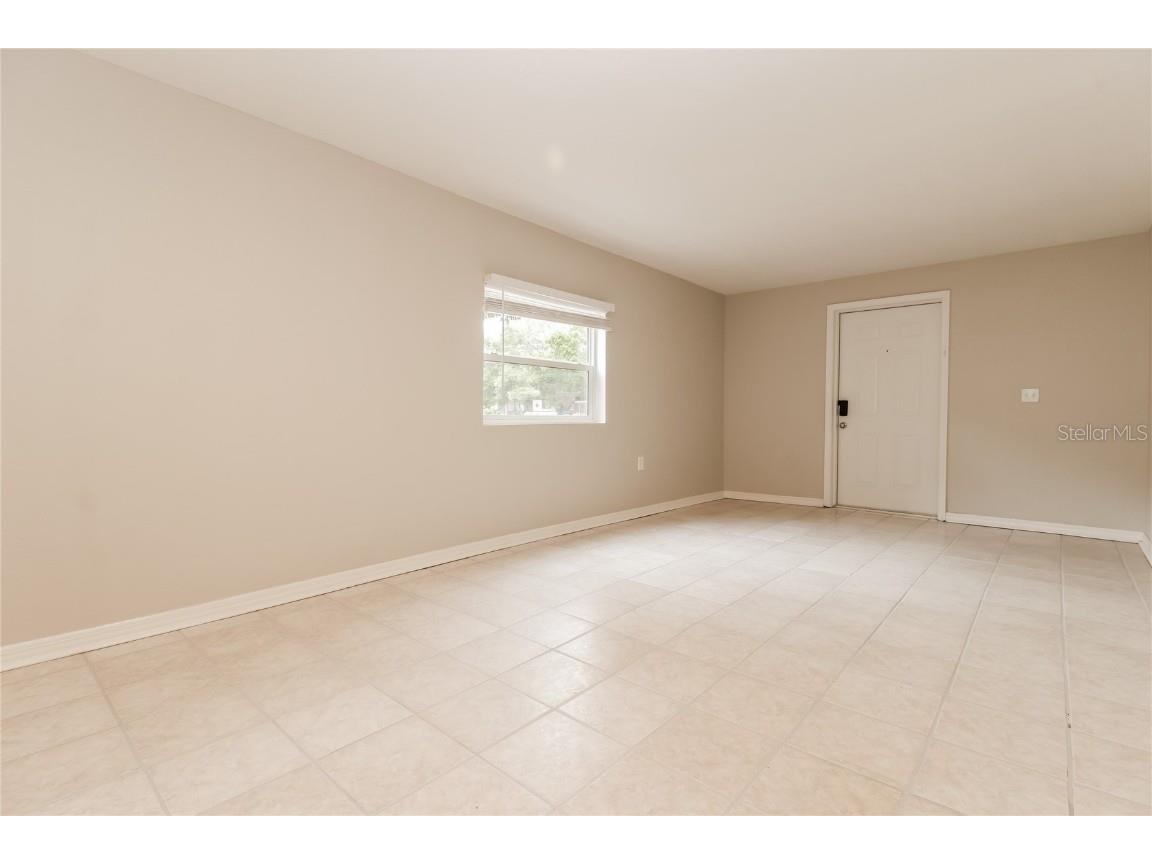 1410 26th Avenue S Saint Petersburg FL 33705 O6365035 image2