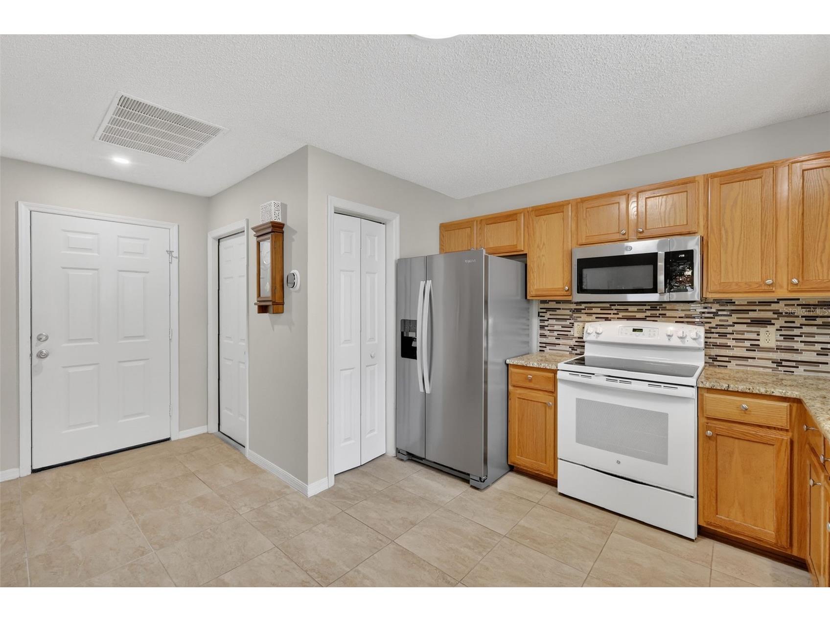 1410 Almanza Drive The Villages FL 32159 G5110428 image7