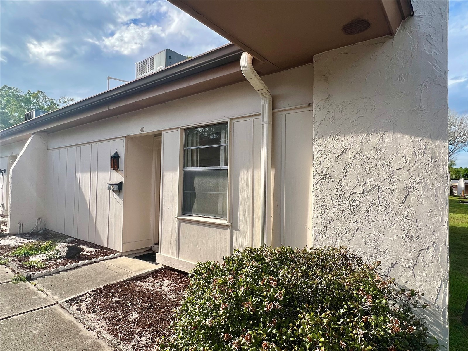 1410 Arrowhead Circle W Clearwater FL 33759 TB8492196 image1