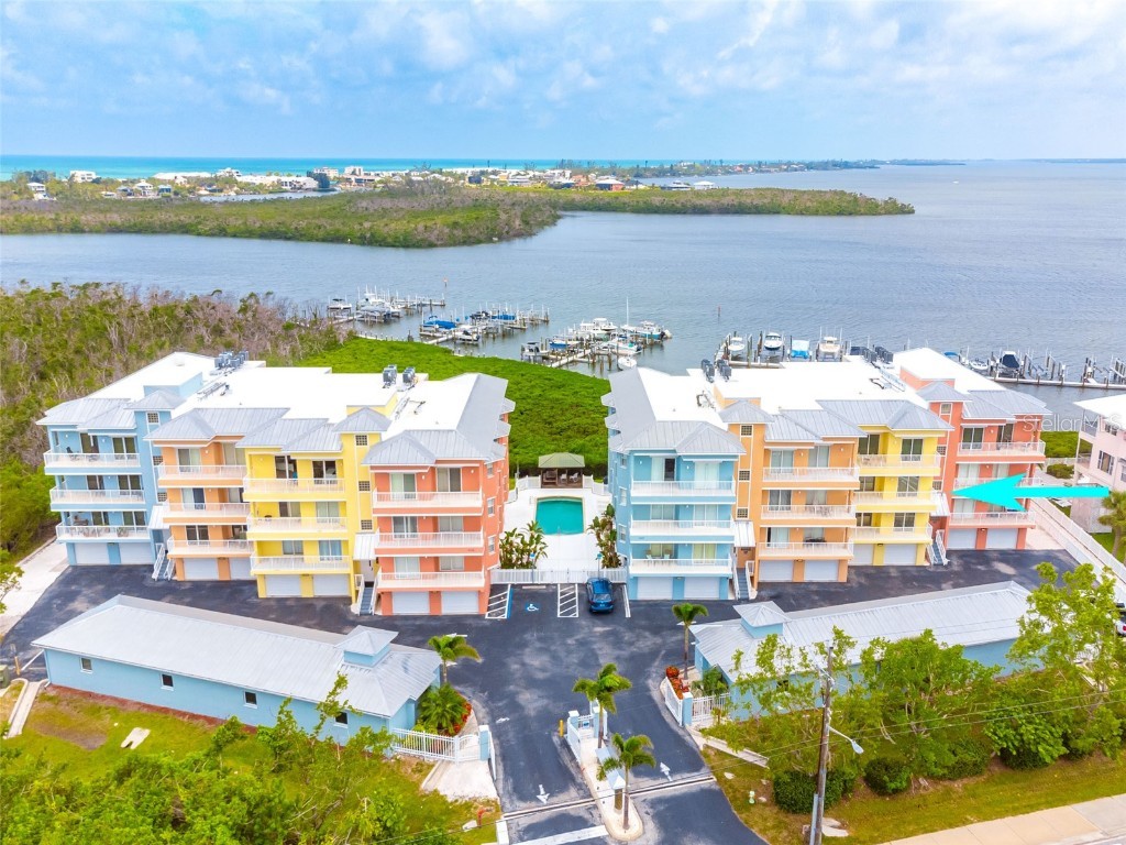 1410 Beach Road #203 Englewood FL 34223 - LEMON BAY GULF OF MEXICO D6131032 image1