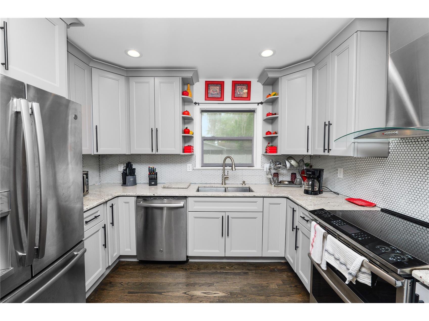 1410 E Edgewood Drive Lakeland FL 33803 TB8492756 image11
