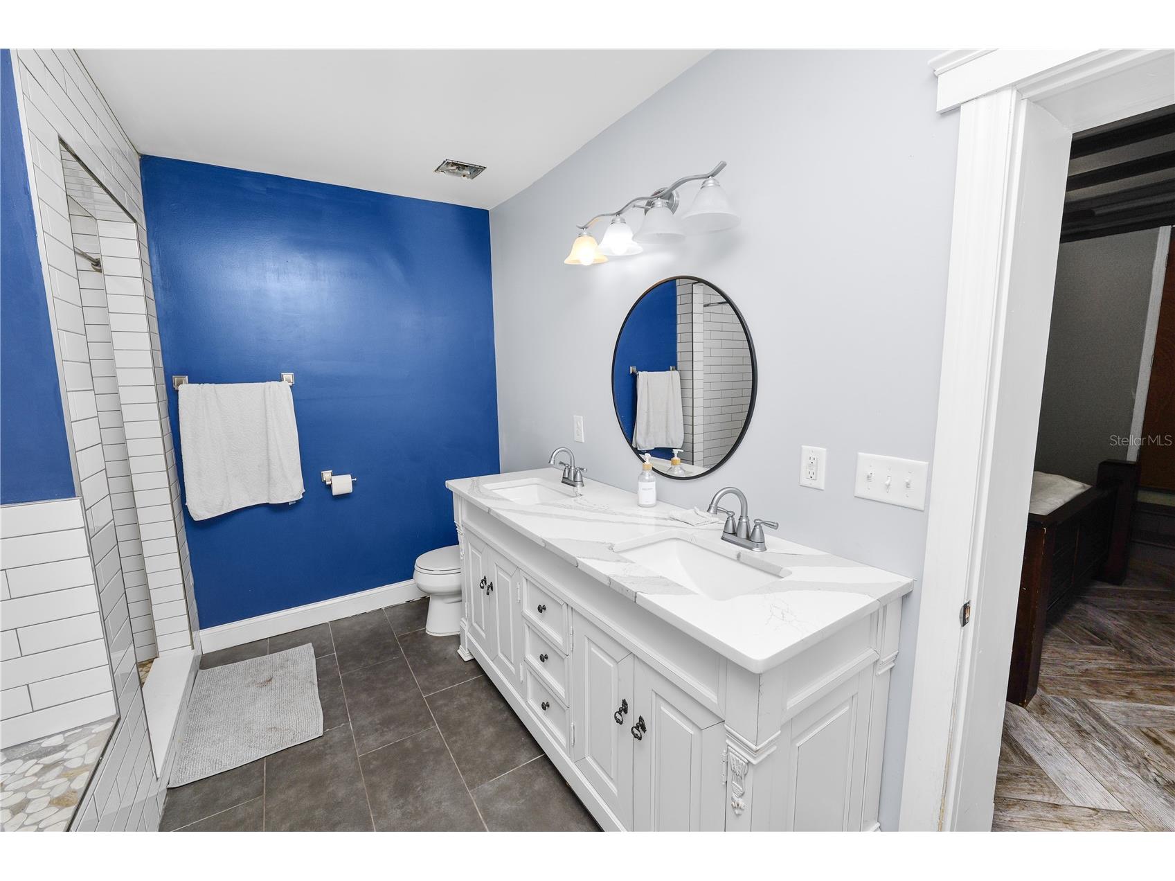 1410 E Edgewood Drive Lakeland FL 33803 TB8492756 image18