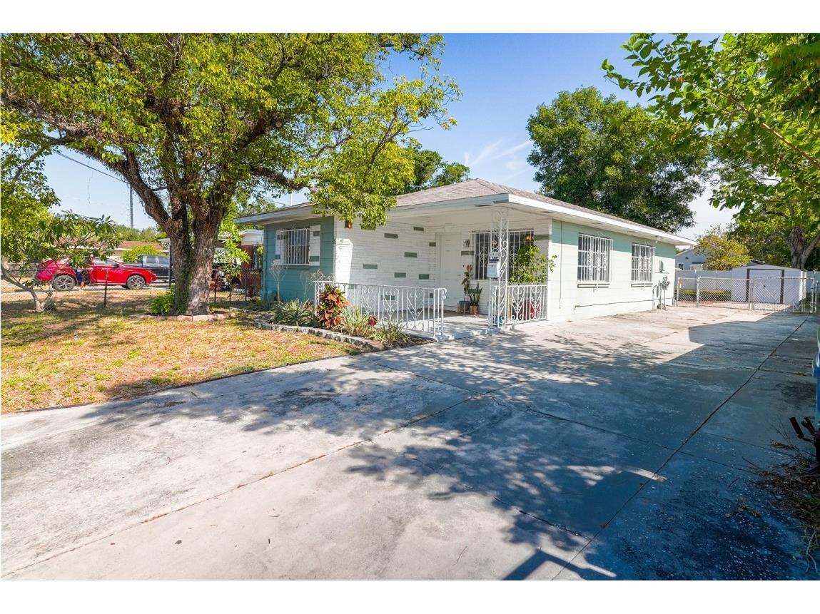 1410 E Lake Avenue Tampa FL 33605 O6209175 image1