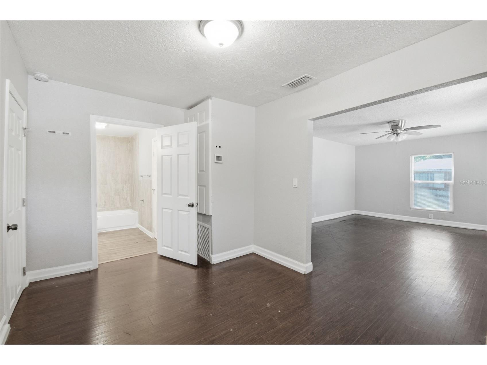 1410 E Waters Avenue Tampa FL 33604 O6396555 image16