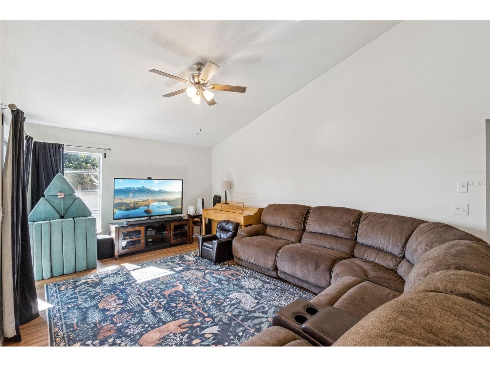 1410 Lund Avenue Kissimmee FL 34744 O6374154 image3