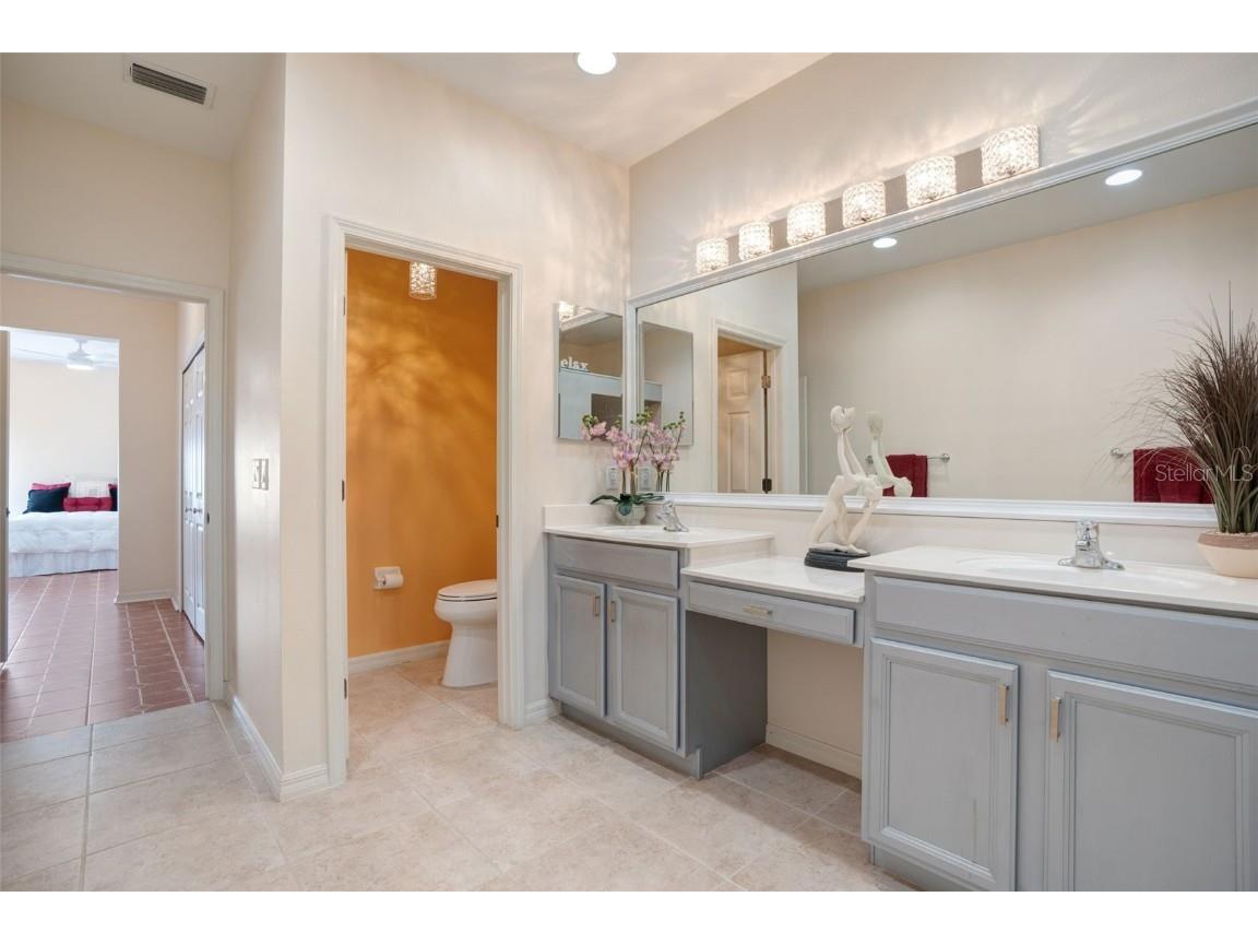 1410 Maseno Drive Venice FL 34292 A4659434 image28