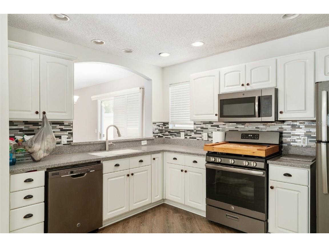 1410 Natalie Lane The Villages FL 32162 OM705098 image24