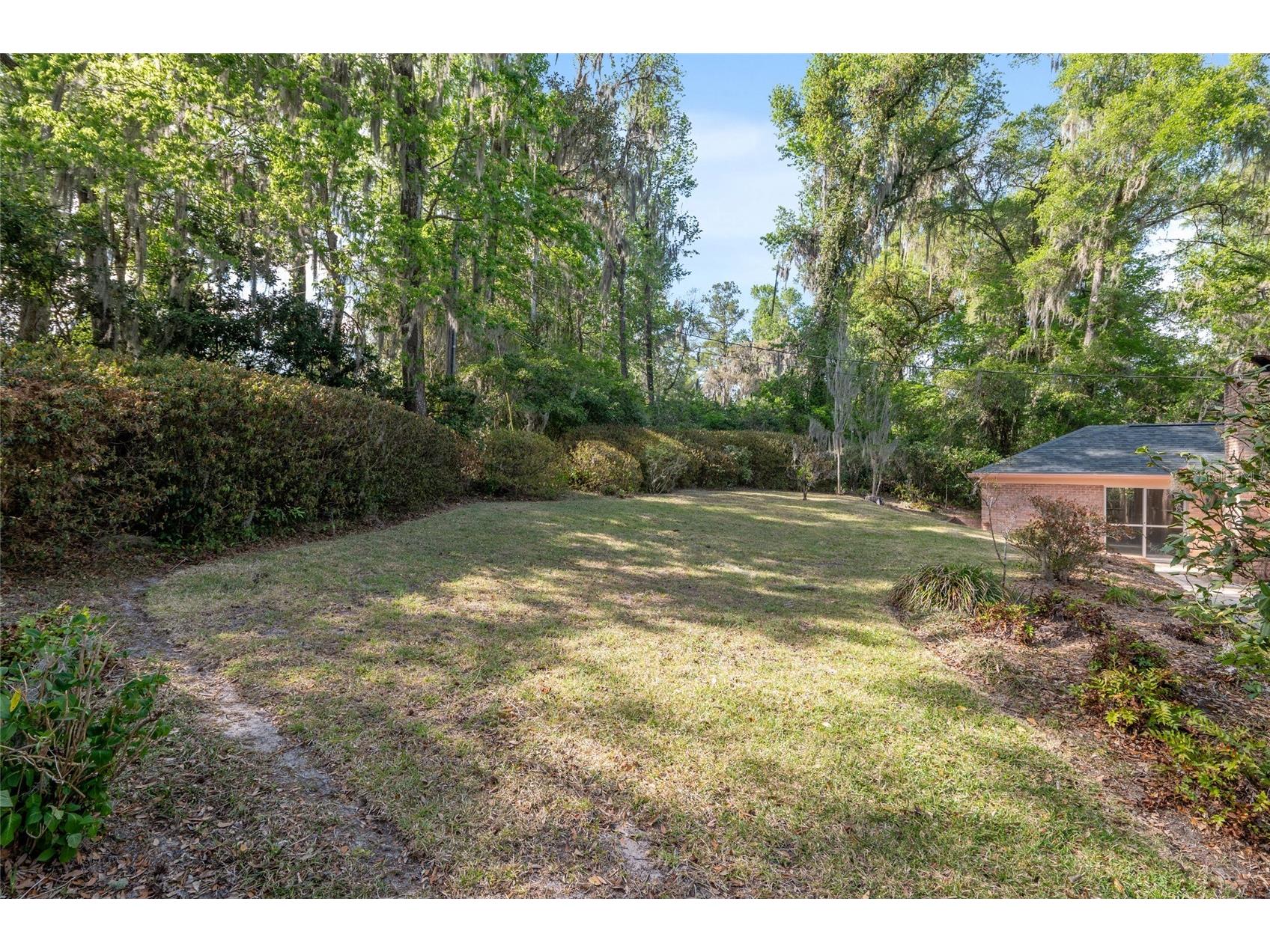 1410 NW 28th Street Gainesville FL 32605 GC539428 image60