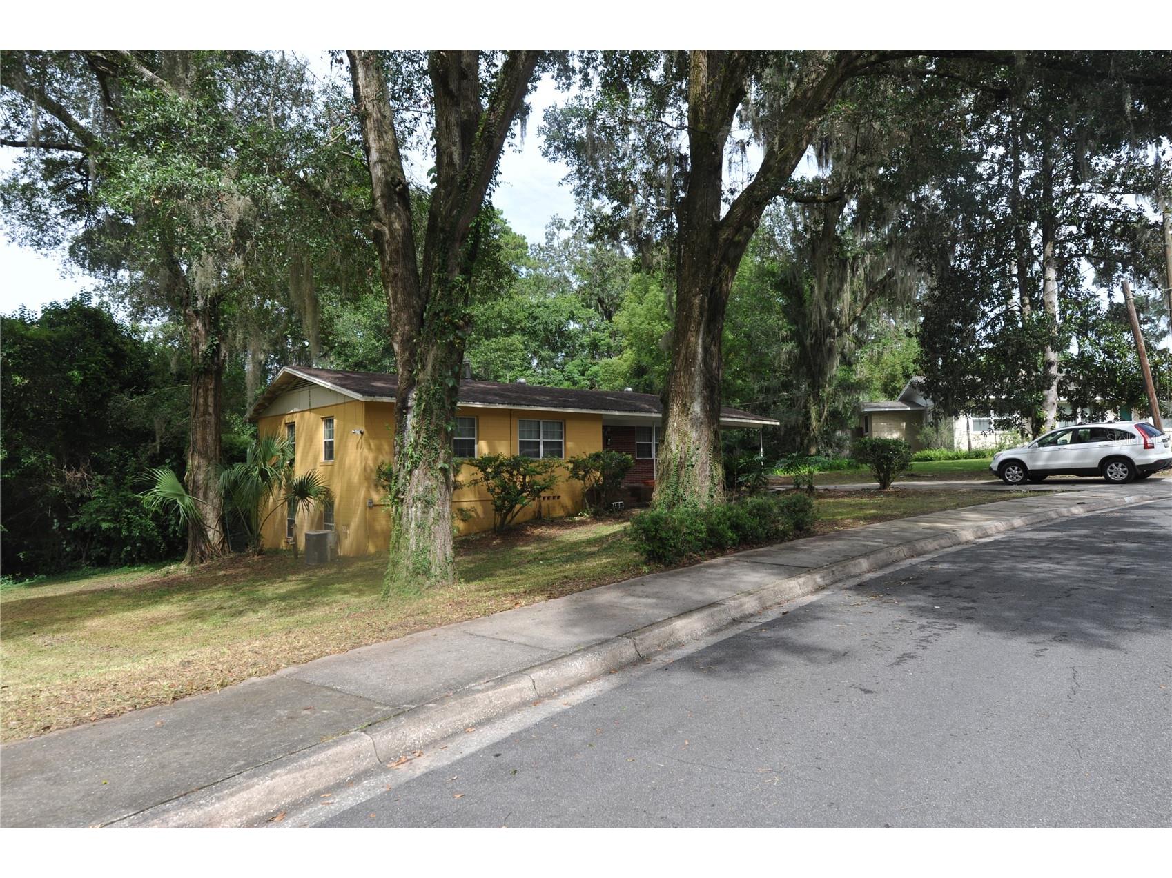 1410 NW 7th Road Gainesville FL 32603 GC540804 image3