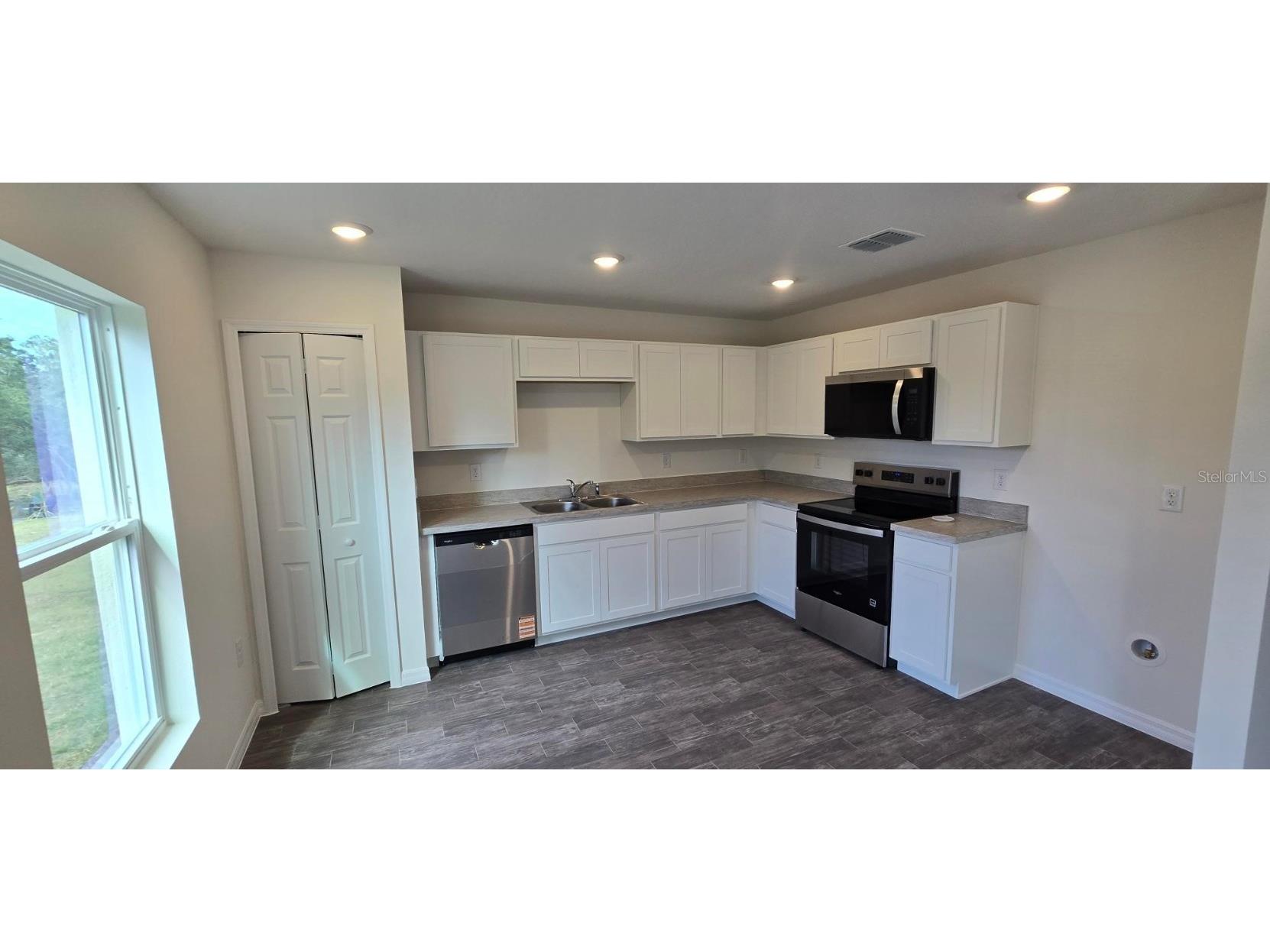 1410 Orlando Court Poinciana FL 34759 C7513436 image3