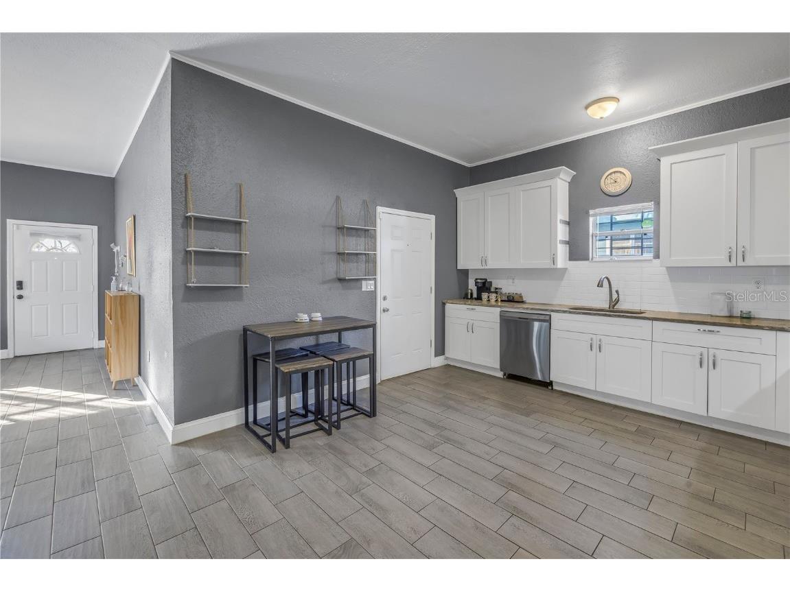 1410 Prescott Street S Saint Petersburg FL 33712 TB8345243 image13